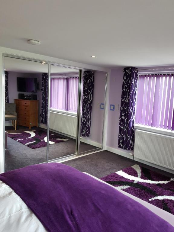 Delny Muir House room 5