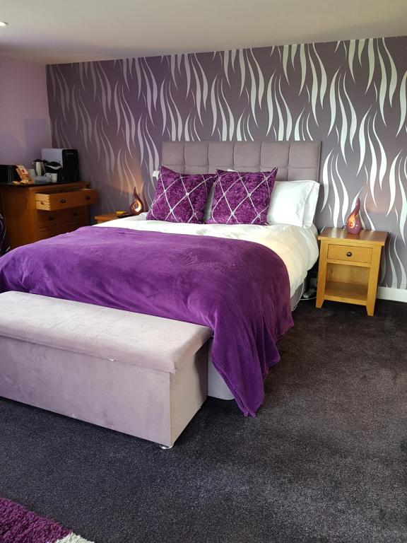 Delny Muir House room 6